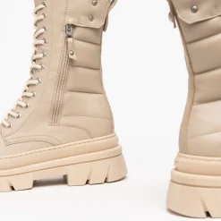 Women NeroGiardini Beige Quilted Boot