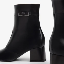 Women NeroGiardini Black Ankle Boot
