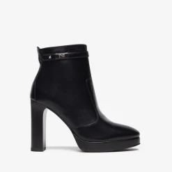 Women NeroGiardini Black Ankle Boot