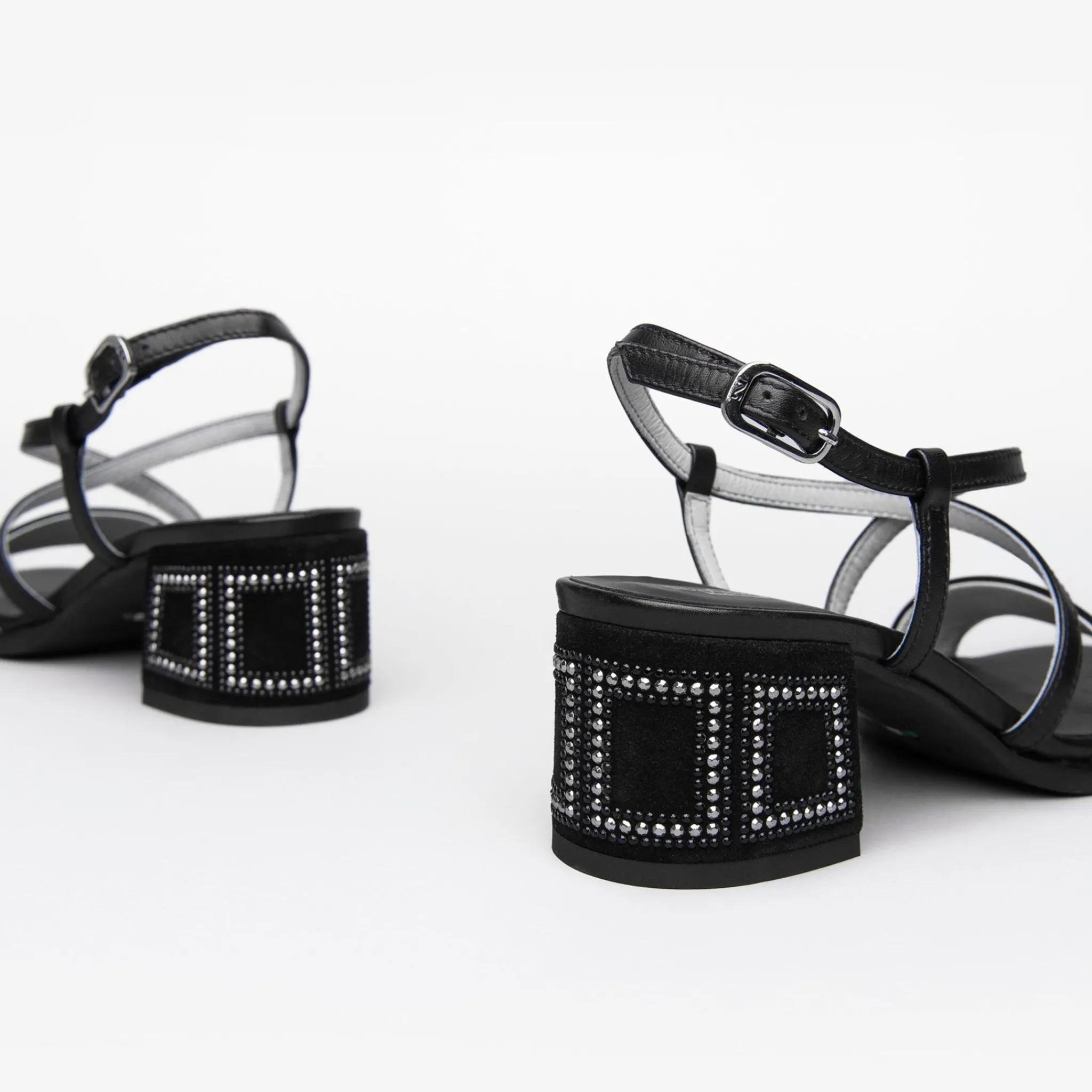 Women NeroGiardini Black Sandals