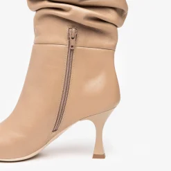 Women NeroGiardini Taupe Slouch Boot