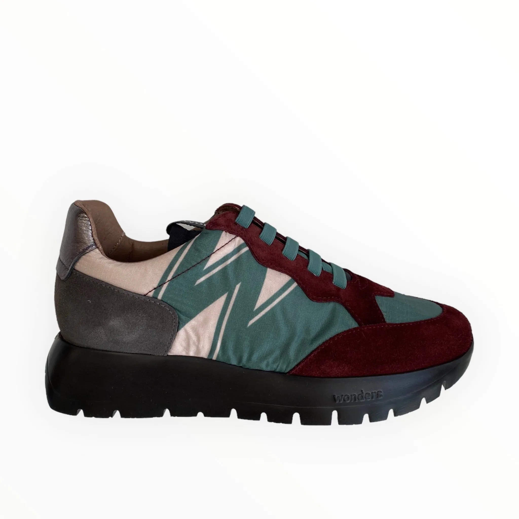 Women Wonders Odisei Burgundy Trainer