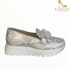 Women Wonders Silver And White Loafer