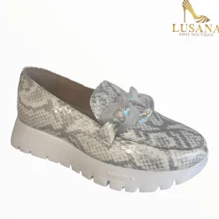 Women Wonders Silver And White Loafer