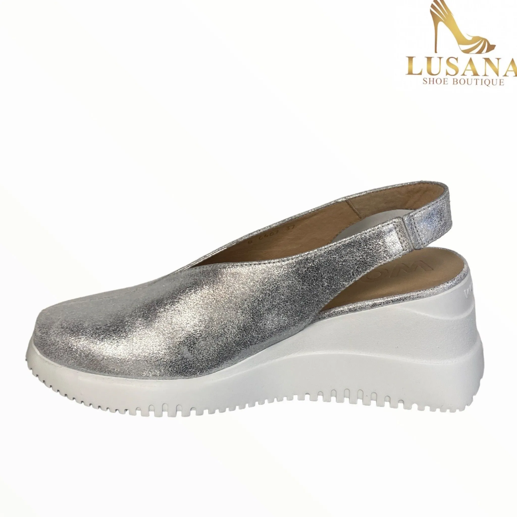 Women Wonders Silver Sling Back