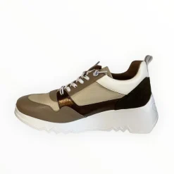 Women Wonders Suki Taupe And Cream Trainer